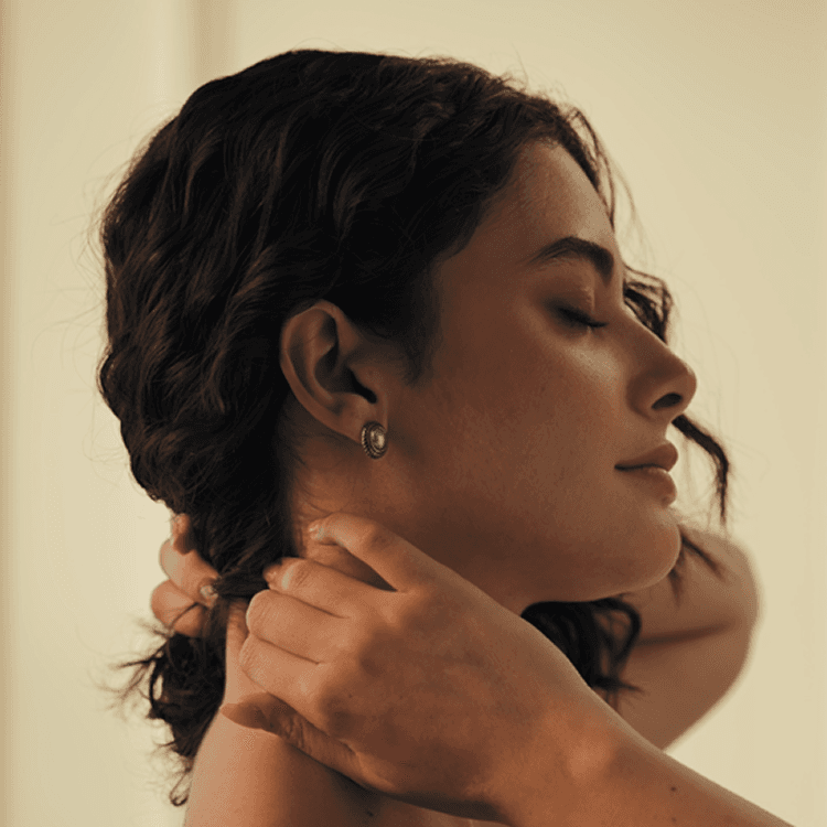 Neck presses technique